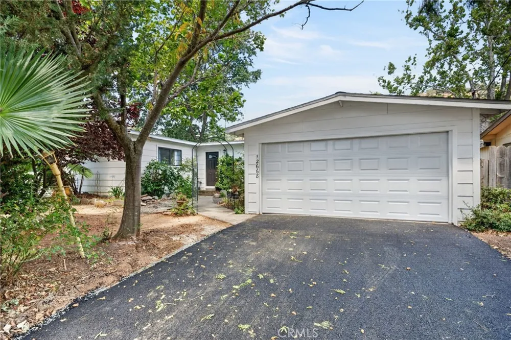 12668 Shoreview Clearlake Oaks, CA 95423