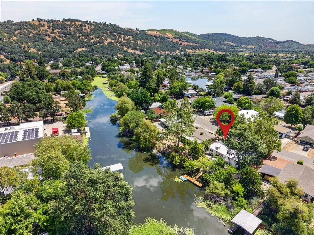 12668 Shoreview Clearlake Oaks, CA 95423