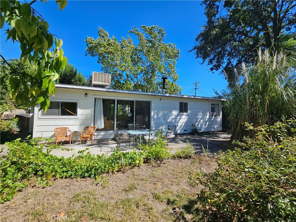 12668 Shoreview Clearlake Oaks, CA 95423