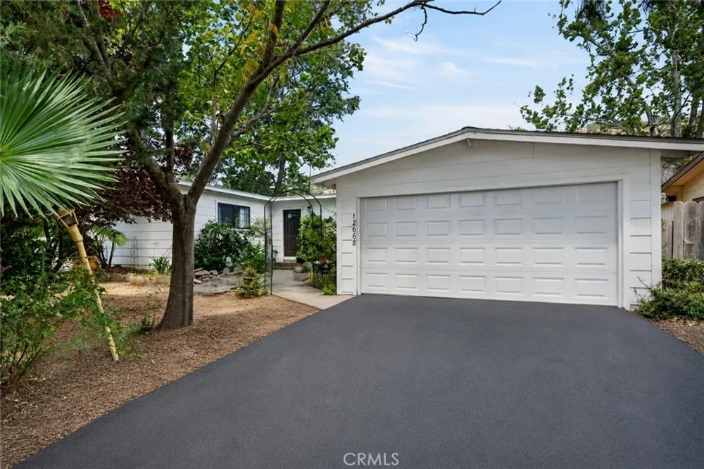 12668 Shoreview Clearlake Oaks, CA 95423