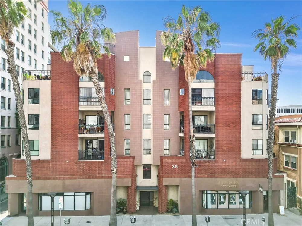 35 Linden Ave Unit 304 Long Beach, CA 90802