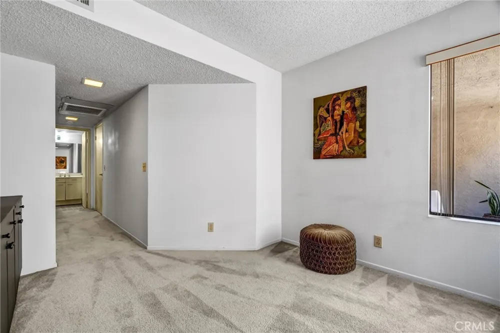 35 Linden Ave Unit 304 Long Beach, CA 90802