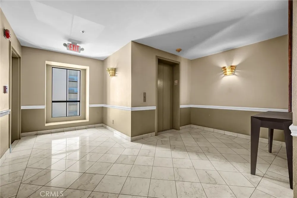 35 Linden Ave Unit 304 Long Beach, CA 90802