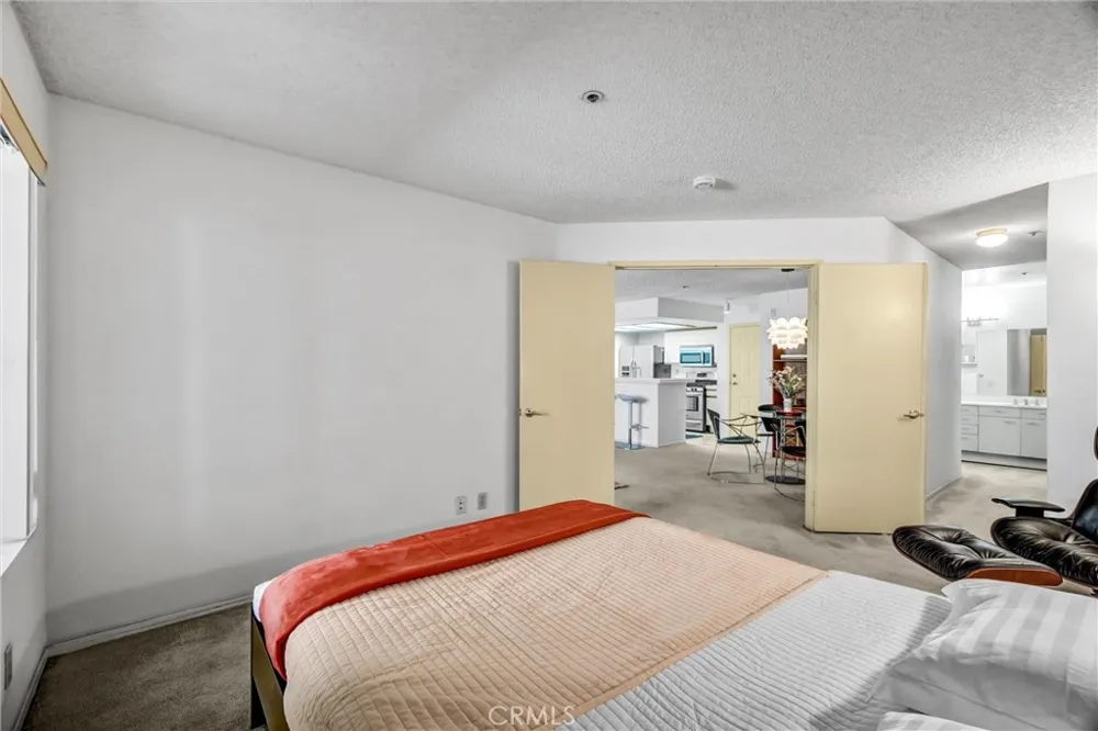 35 Linden Ave Unit 304 Long Beach, CA 90802