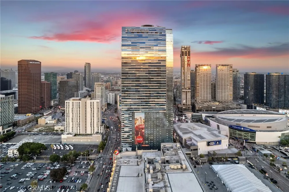 900 W Olympic Boulevard #30A Los Angeles, CA 90015