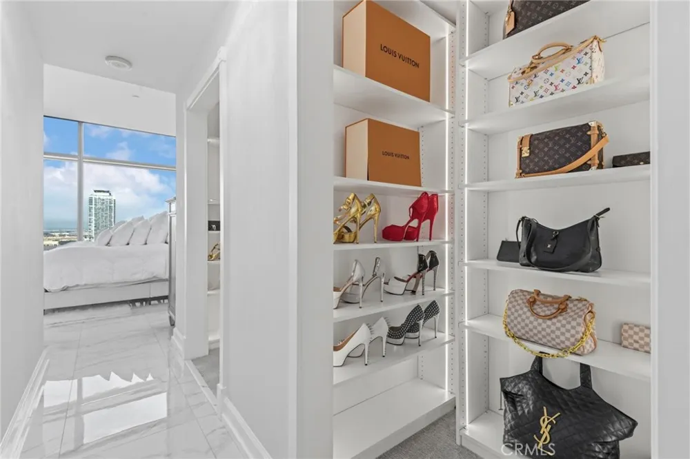 900 W Olympic Boulevard #30A Los Angeles, CA 90015