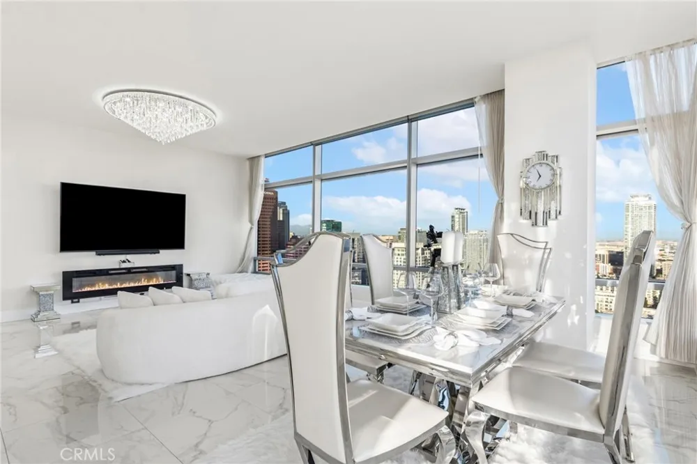 900 W Olympic Boulevard #30A Los Angeles, CA 90015
