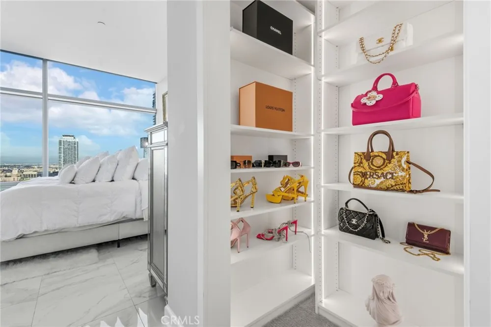 900 W Olympic Boulevard #30A Los Angeles, CA 90015