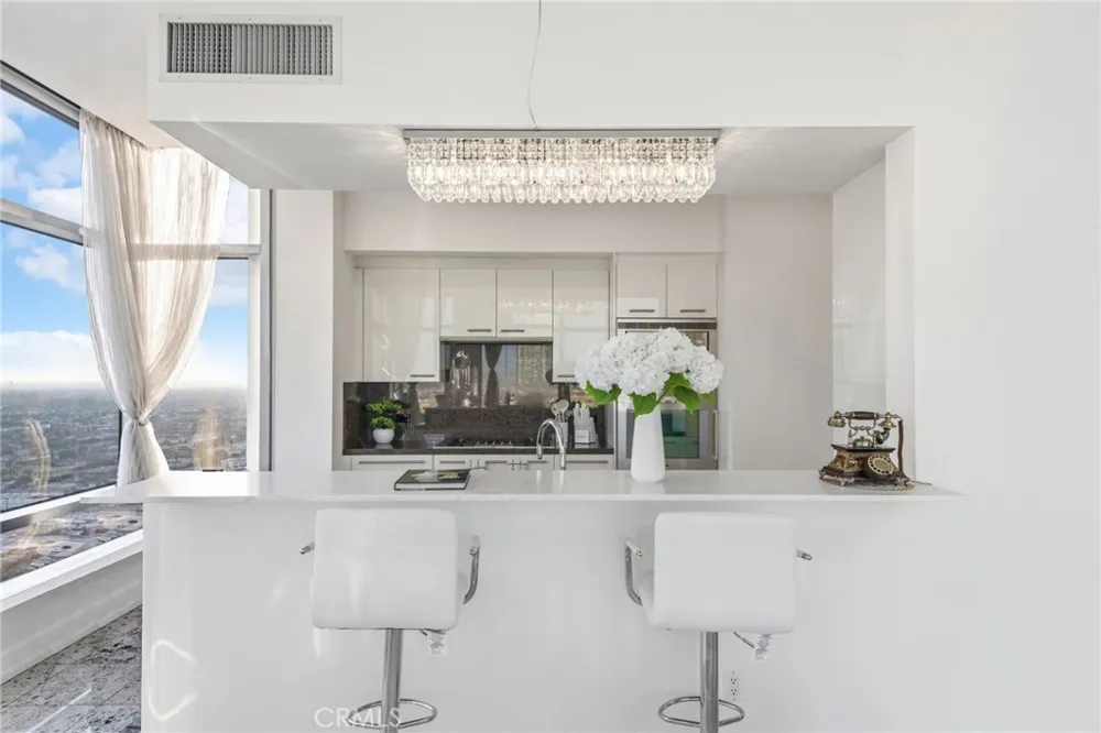 900 W Olympic Boulevard #30A Los Angeles, CA 90015