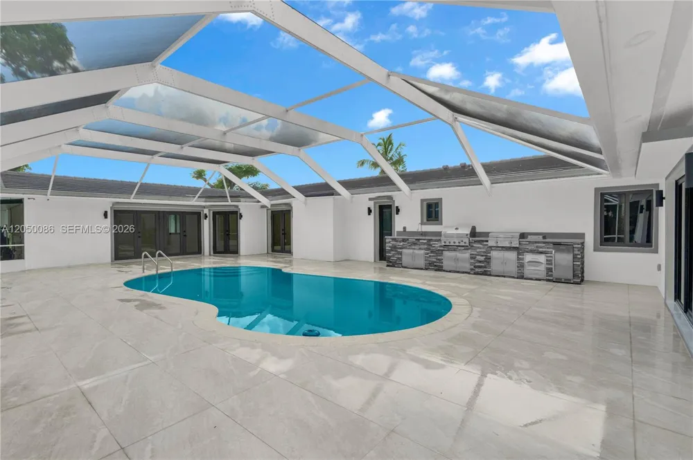 17640 SW 52nd Ct Southwest Ranches, FL 33331