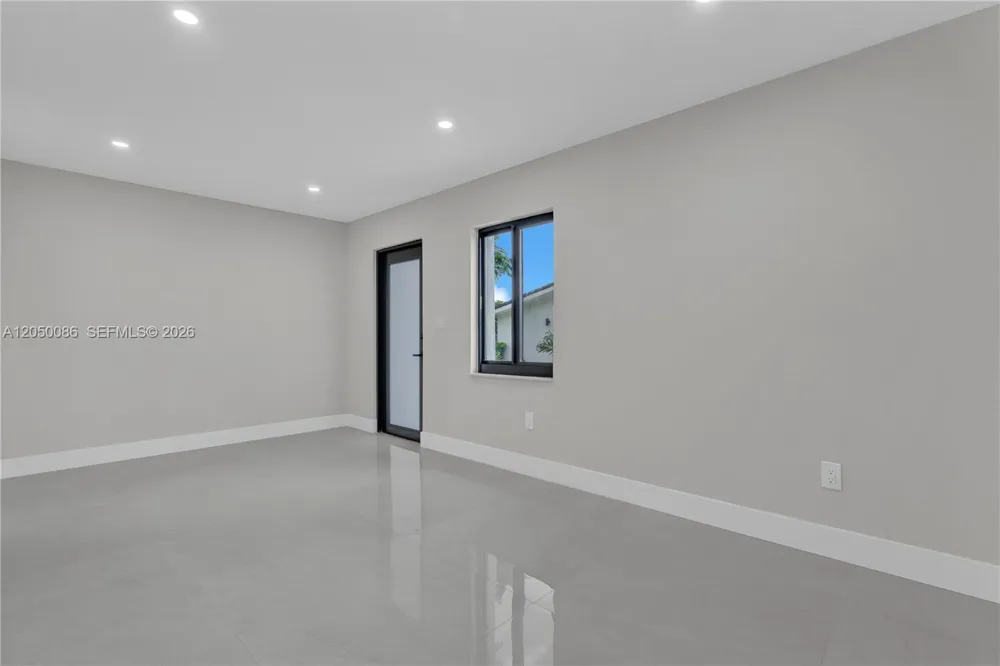 17640 SW 52nd Ct Southwest Ranches, FL 33331