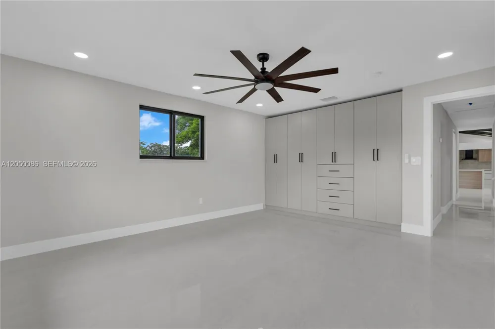 17640 SW 52nd Ct Southwest Ranches, FL 33331