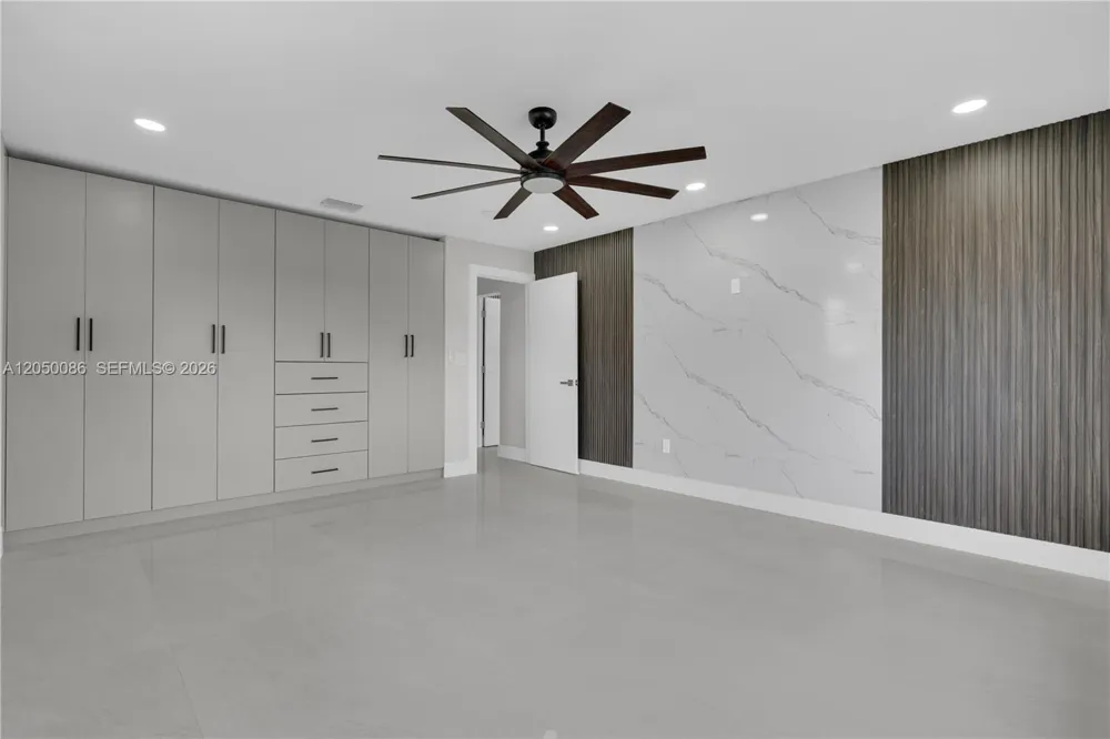 17640 SW 52nd Ct Southwest Ranches, FL 33331