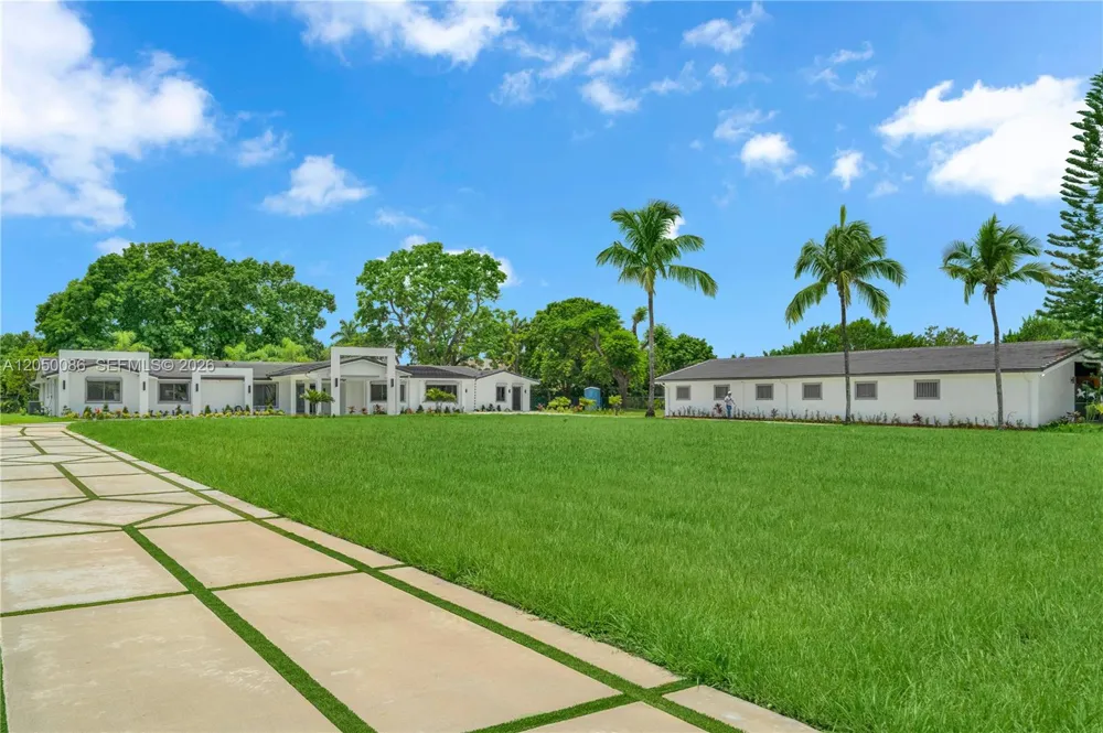 17640 SW 52nd Ct Southwest Ranches, FL 33331