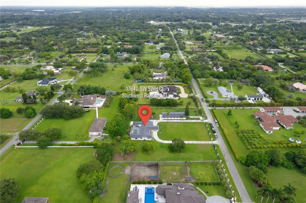 17640 SW 52nd Ct Southwest Ranches, FL 33331