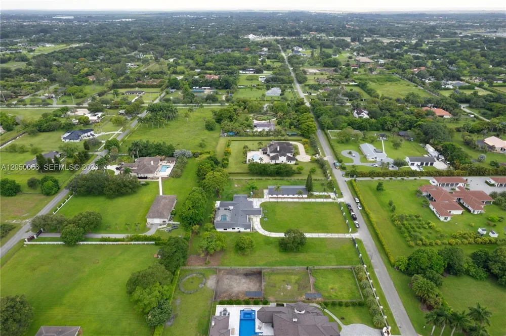 17640 SW 52nd Ct Southwest Ranches, FL 33331