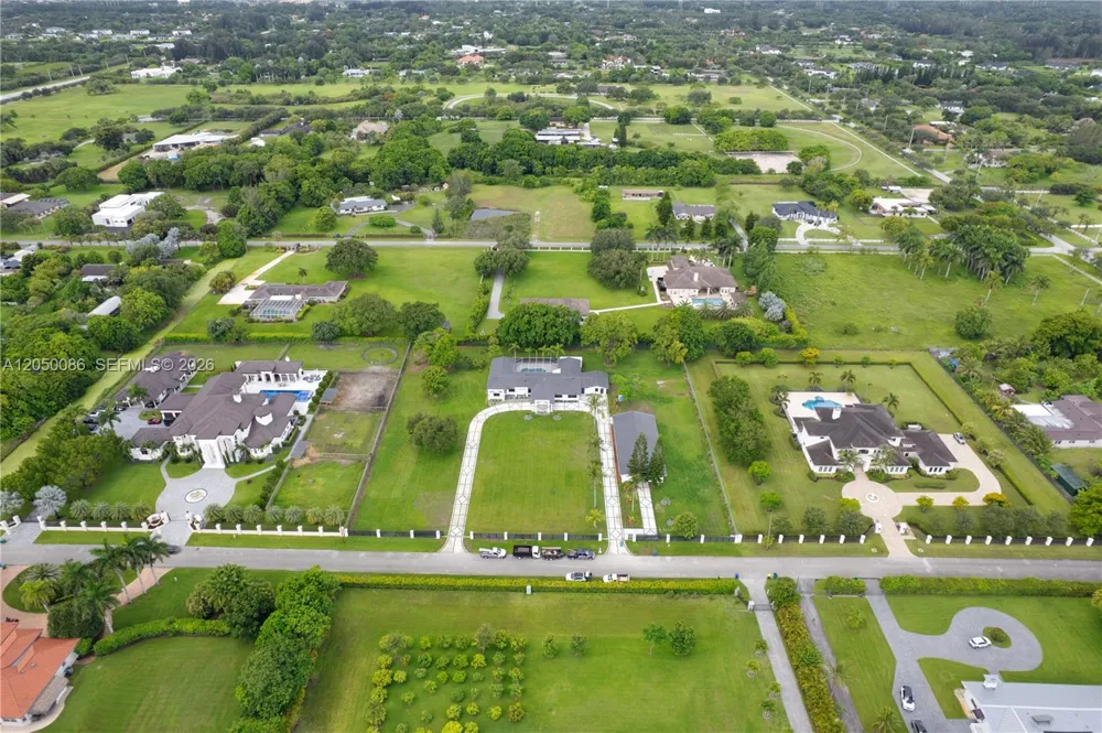 17640 SW 52nd Ct Southwest Ranches, FL 33331