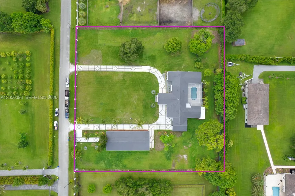 17640 SW 52nd Ct Southwest Ranches, FL 33331