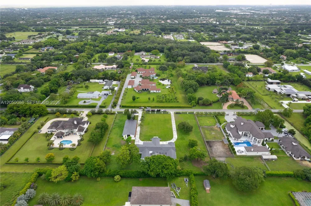 17640 SW 52nd Ct Southwest Ranches, FL 33331