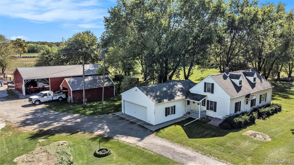 3145 Cedar Lake Road Marion Township, MI 48843