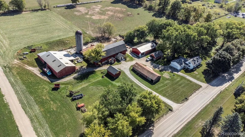 3145 Cedar Lake Road Marion Township, MI 48843