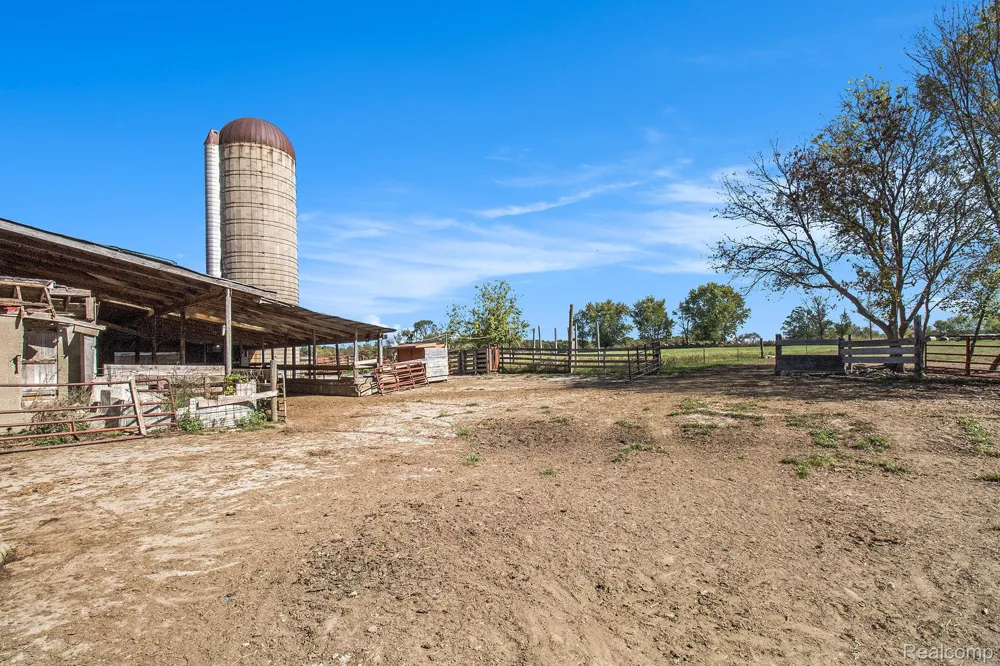 3145 Cedar Lake Road Marion Township, MI 48843