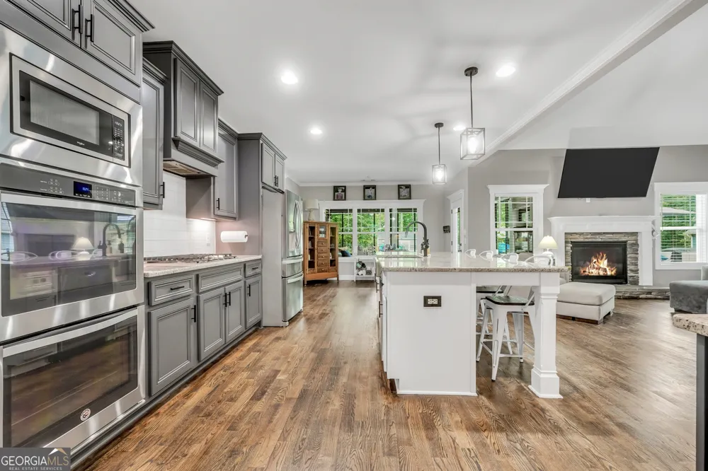 112 Gordon Oaks Way Moreland, GA 30259