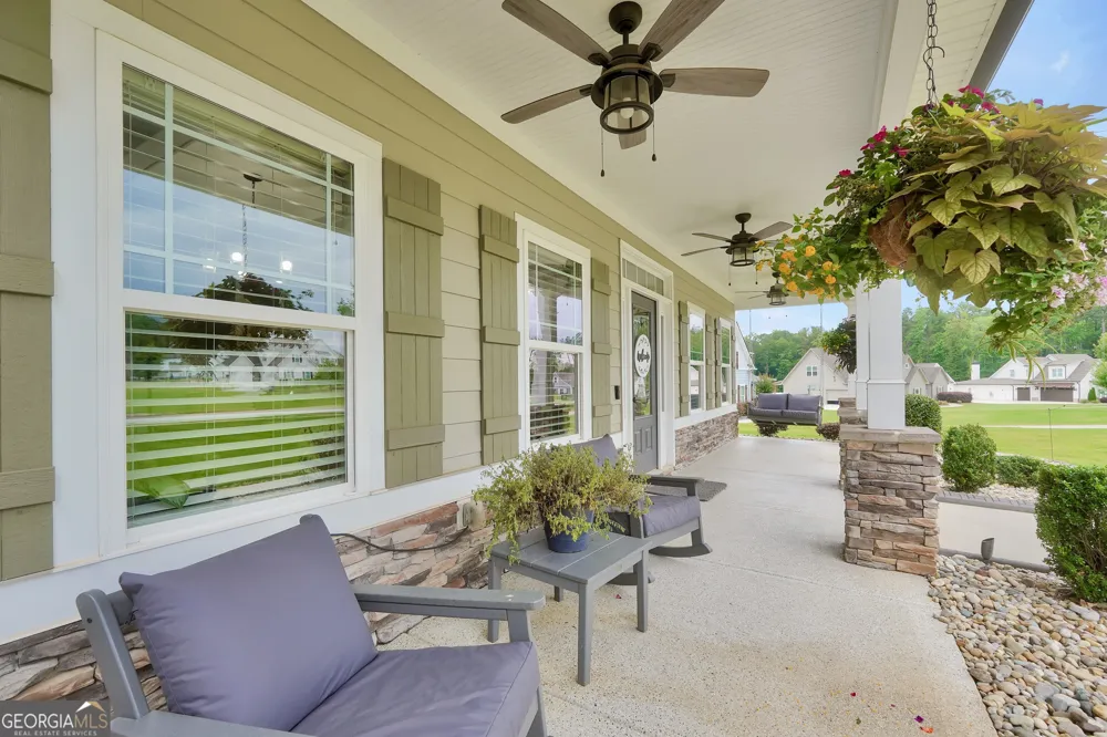 112 Gordon Oaks Way Moreland, GA 30259