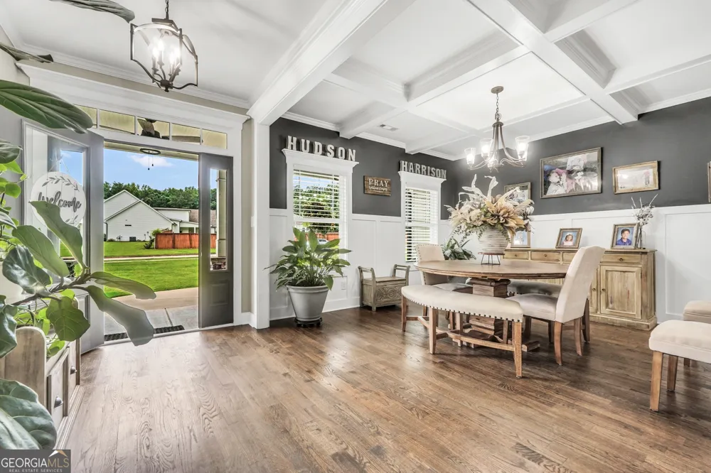 112 Gordon Oaks Way Moreland, GA 30259