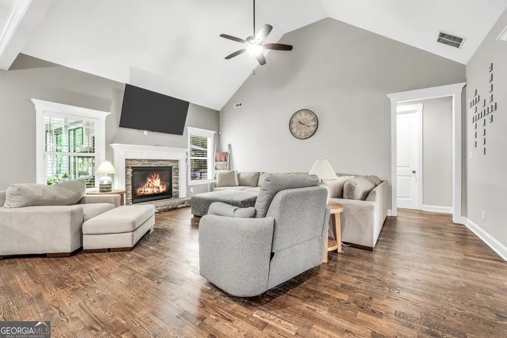112 Gordon Oaks Way Moreland, GA 30259