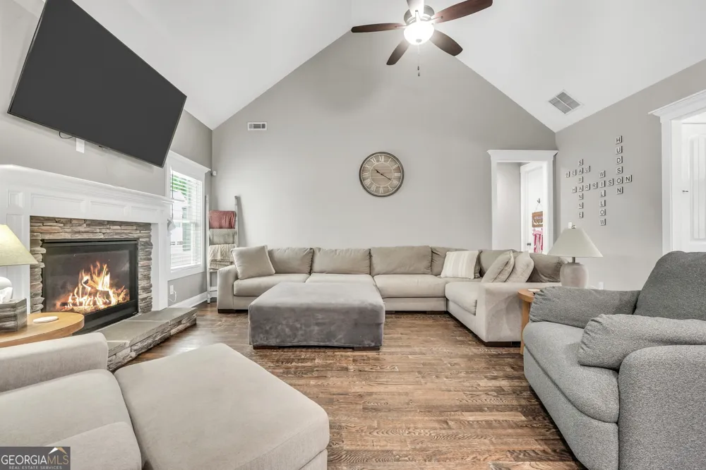 112 Gordon Oaks Way Moreland, GA 30259