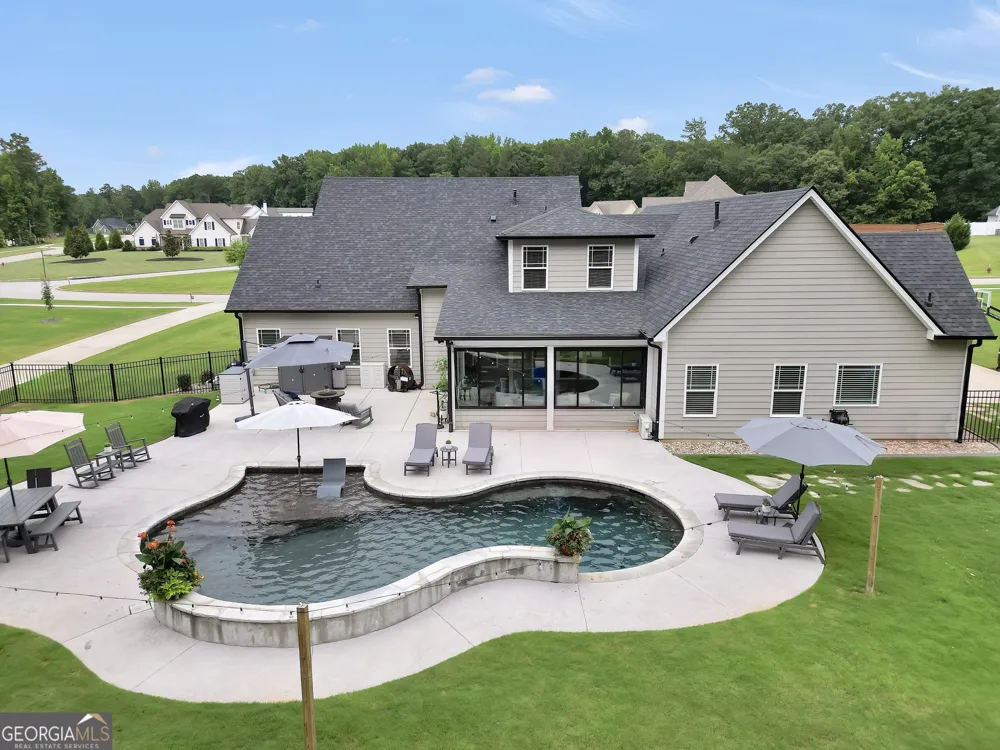 112 Gordon Oaks Way Moreland, GA 30259