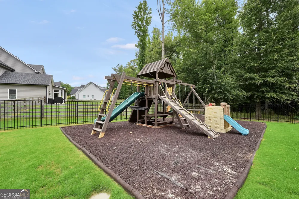 112 Gordon Oaks Way Moreland, GA 30259