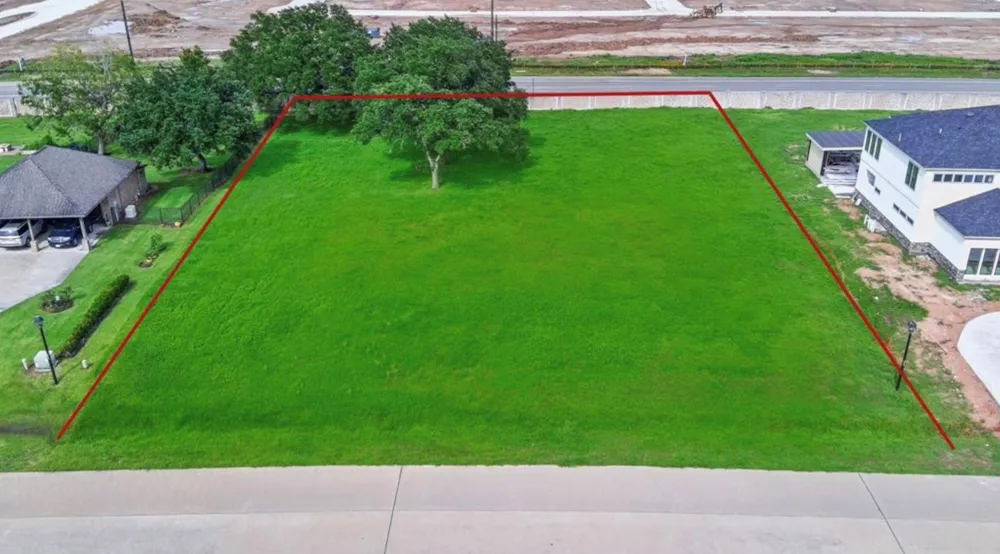 8402 Lofty Pines Richmond, TX 77406
