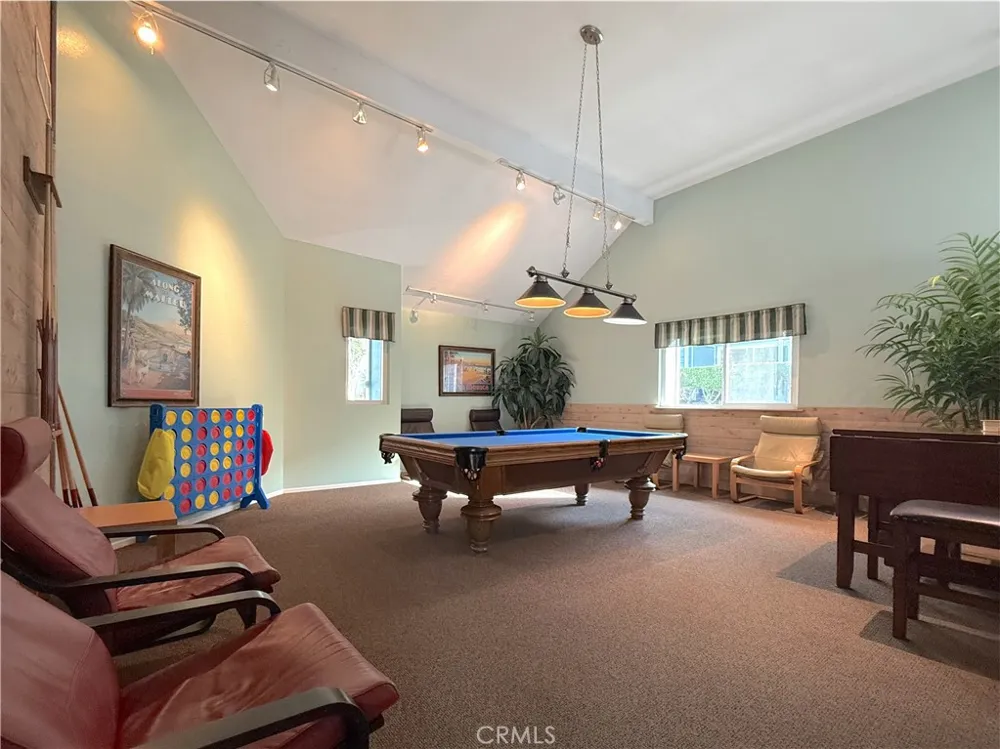 6008 Bixby Village #42 Long Beach, CA 90803