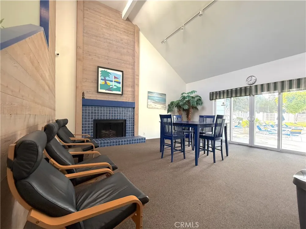 6008 Bixby Village #42 Long Beach, CA 90803