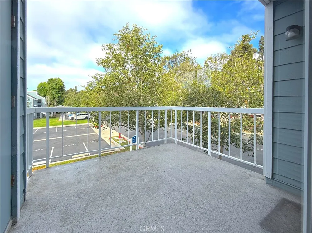 6008 Bixby Village #42 Long Beach, CA 90803