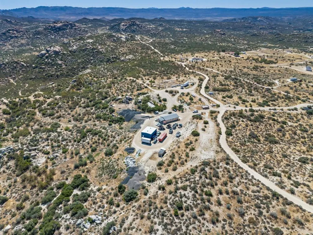 1607 Jewell Valley Road Boulevard, CA 91905