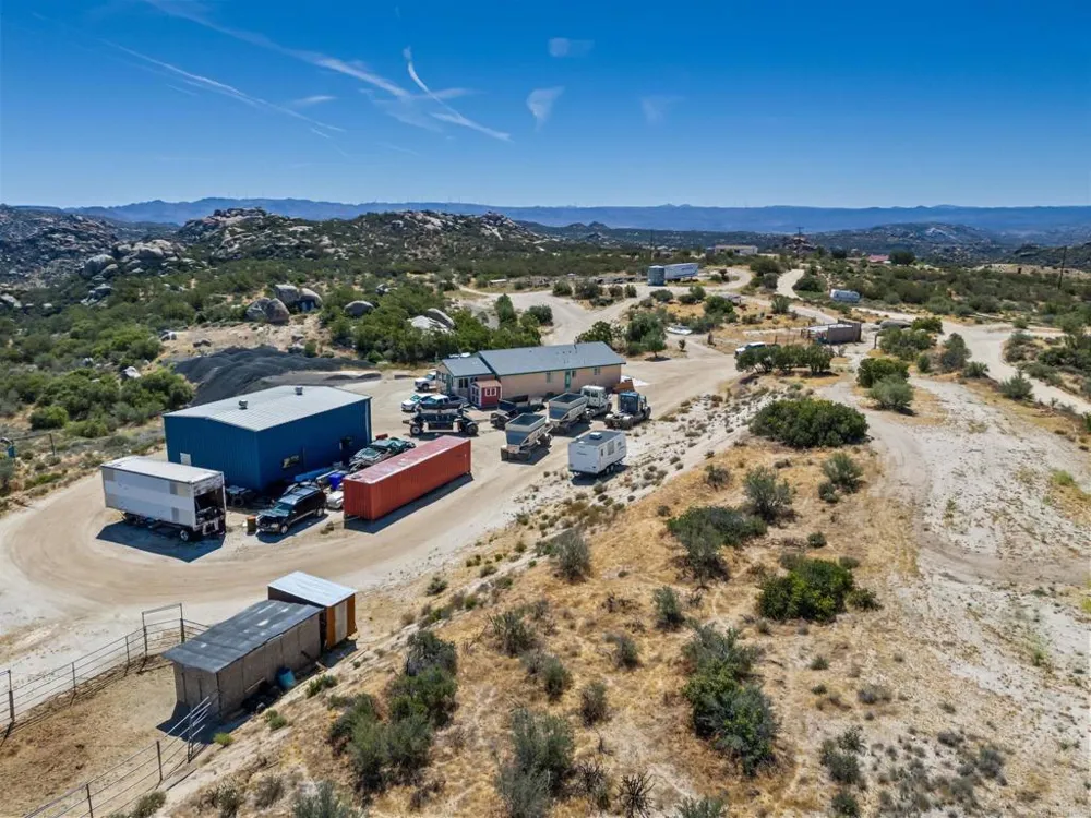 1607 Jewell Valley Road Boulevard, CA 91905