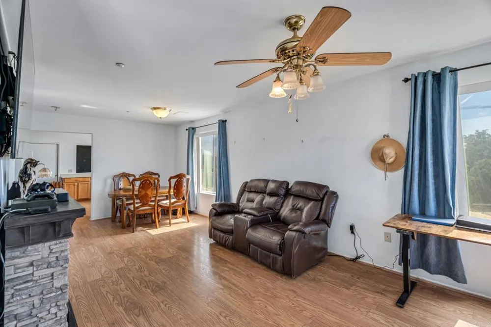 1607 Jewell Valley Road Boulevard, CA 91905