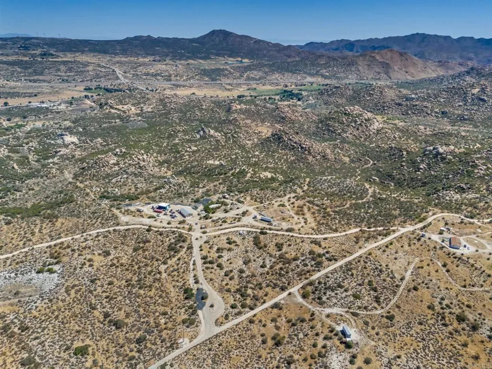 1607 Jewell Valley Road Boulevard, CA 91905