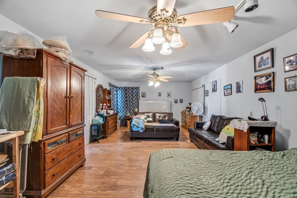 1607 Jewell Valley Road Boulevard, CA 91905