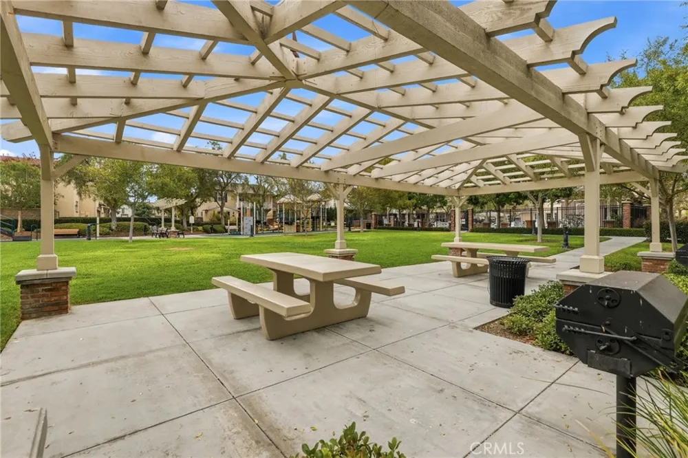 355 Flyers Lane Tustin, CA 92782