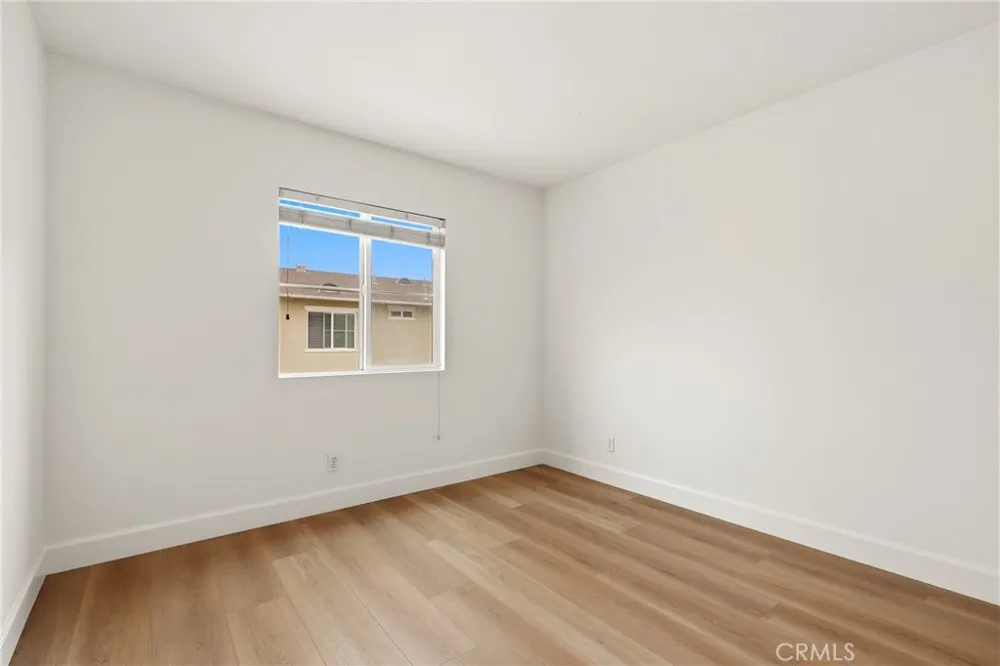 355 Flyers Lane Tustin, CA 92782