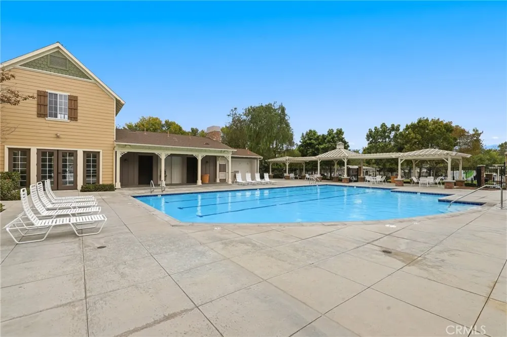 355 Flyers Lane Tustin, CA 92782