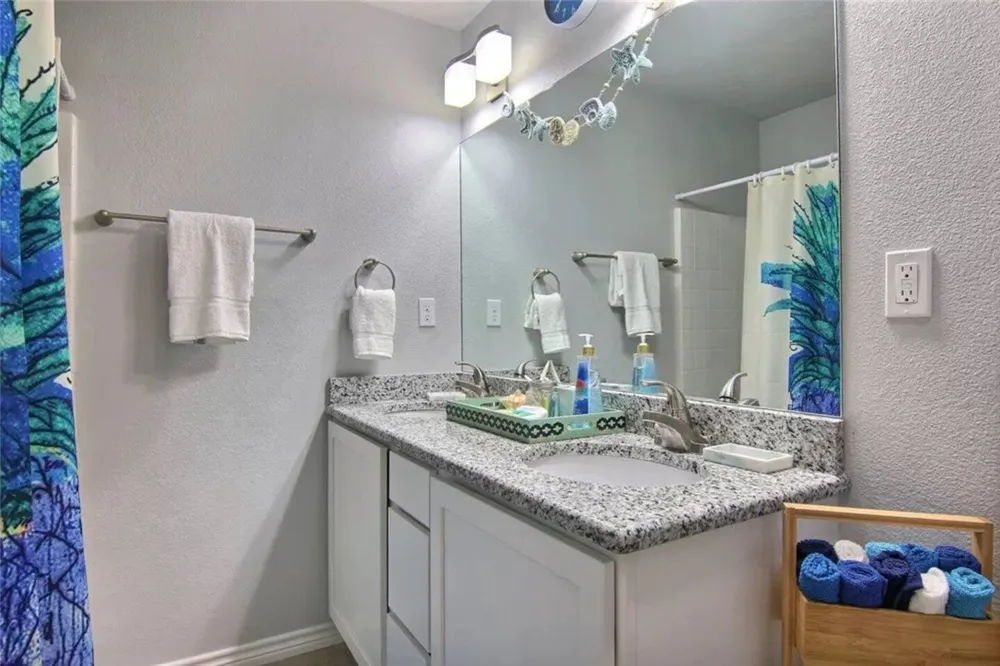 Address Not Shown Port Aransas, TX 78373