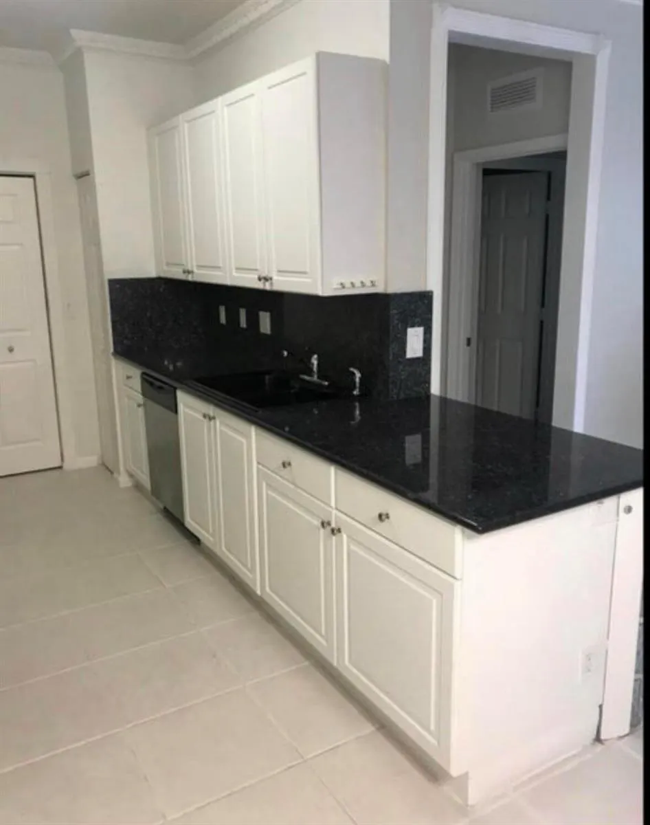 3545 Forest Hill Boulevard #2 Palm Springs, FL 33406