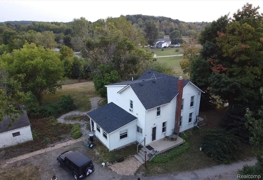 1285 S Cummings Road Davison City, MI 48423