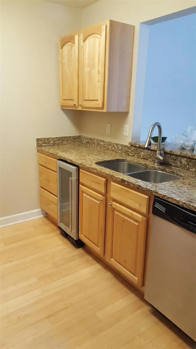 2035 DIXIE BELLE DRIVE #2035O Orlando, FL 32812