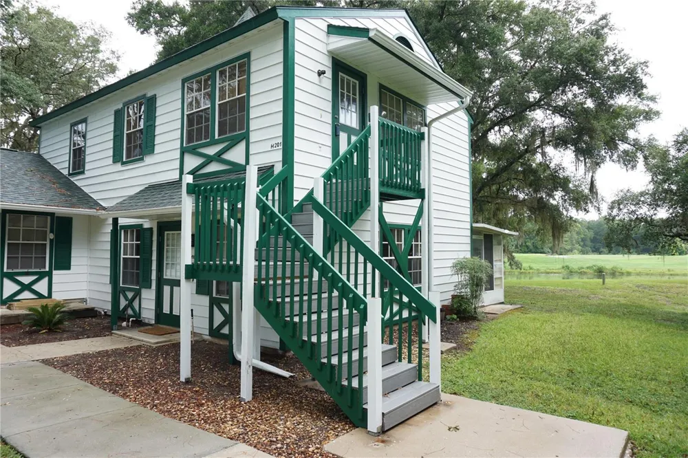 7945 MIDWAY DRIVE TERRACE #H201 ocala, FL 34472